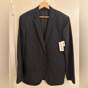 Brand new navy J. Crew Ludlow suit jacket made from Loro Piana super 120's wool